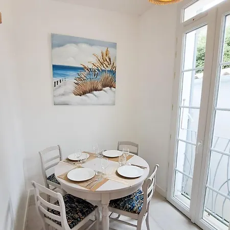 Mariella - Maison Familiale, Wifi, 500m De La Casa de Férias Royan
