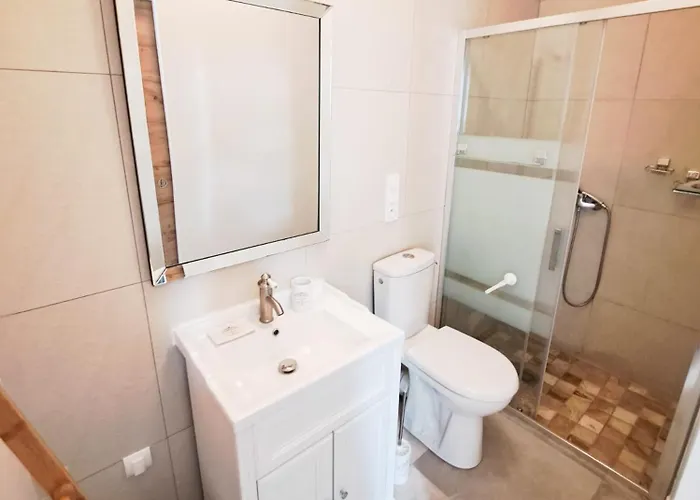 Mariella - Maison Familiale, Wifi, 500m De La *